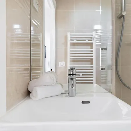 Apartman Bnbnova - Cosy 2br - Le Marais & Republique Párizs